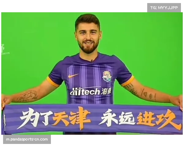 哈达斯格劳中场配合生疏 津门虎攻防转换节奏混乱 哈达斯格劳中场配合生疏 津门虎攻防转换节奏混乱